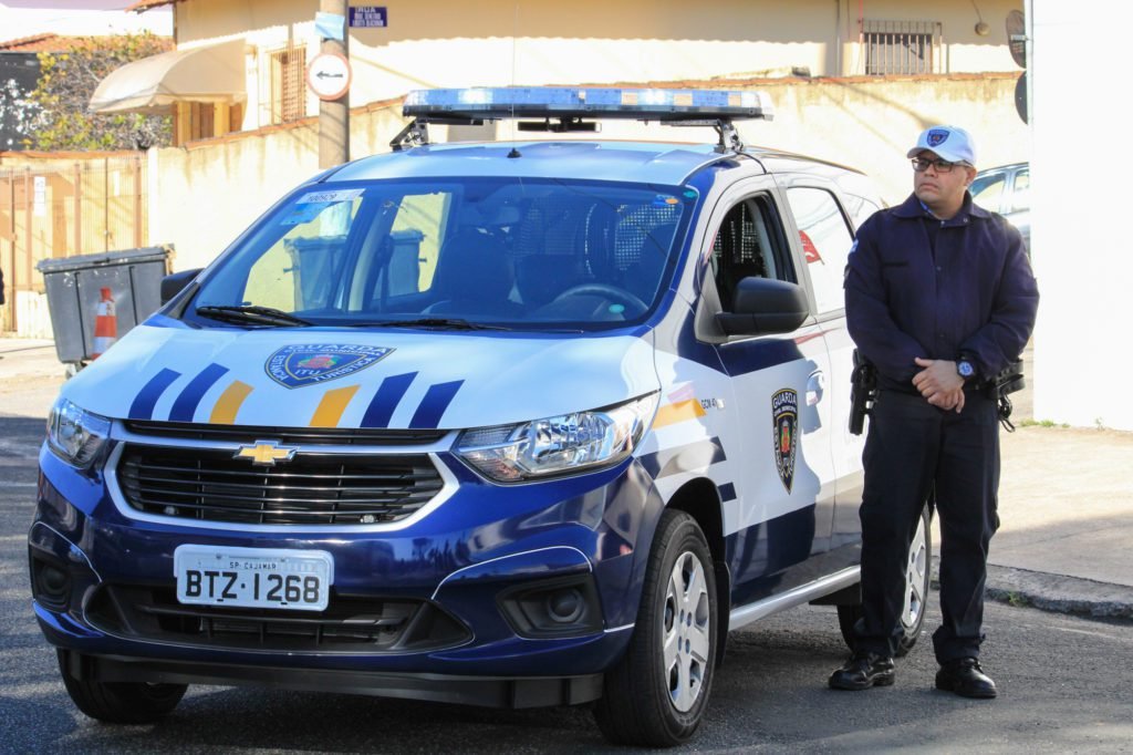 Itu implanta barreira sanitária