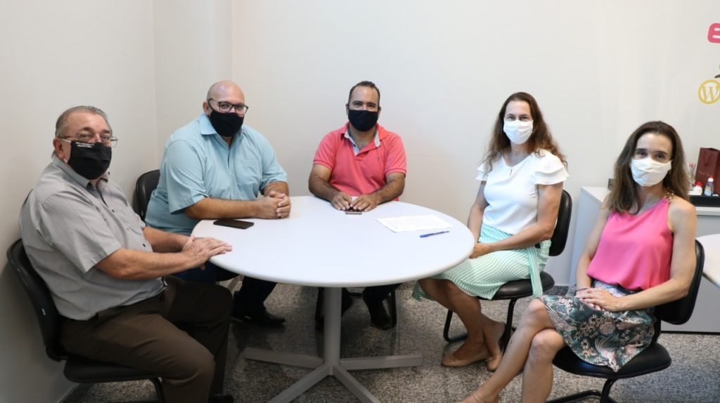 Indaiatuba estuda a criação de uma Central de Libras