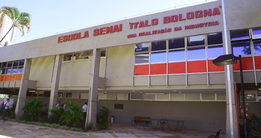 Senai oferece cursos gratuitos de mecânico e eletricista