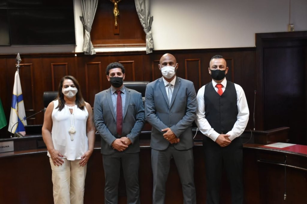 Maioria do Legislativo  mostra apoio ao prefeito Guilherme Gazzola