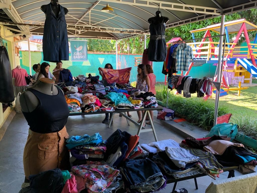 ONG João de Barro realiza Bazar Beneficente de Natal