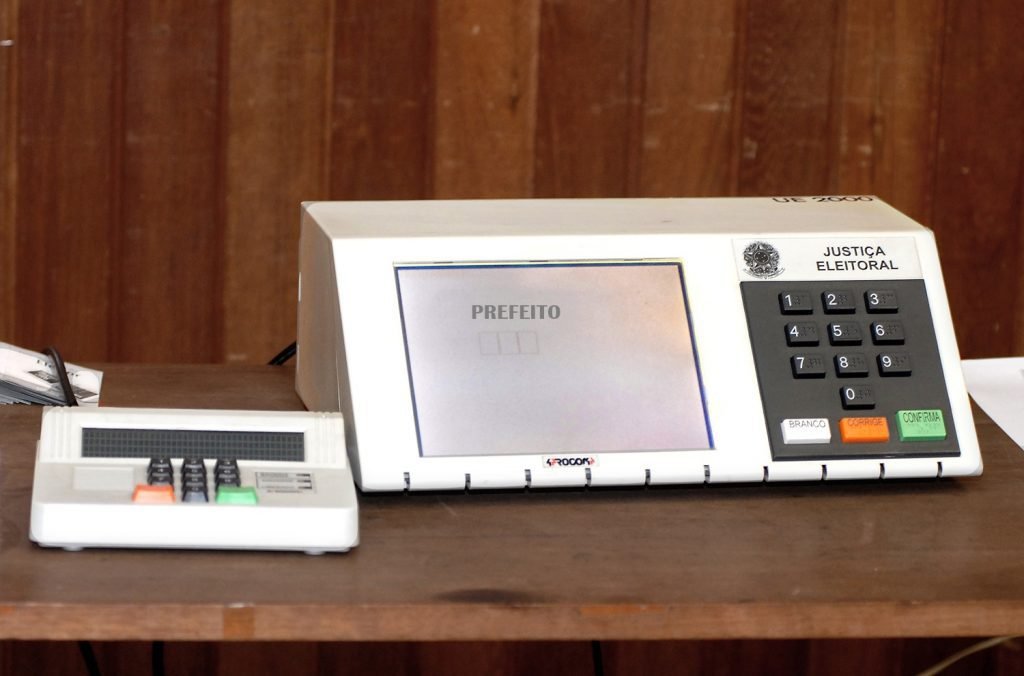 Eleitores com Ensino Fundamental Incompleto decidirão as eleições