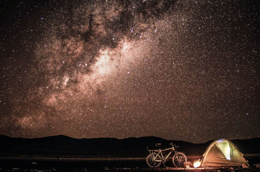 Plaza Shopping sedia exposição  “Fé Latina”