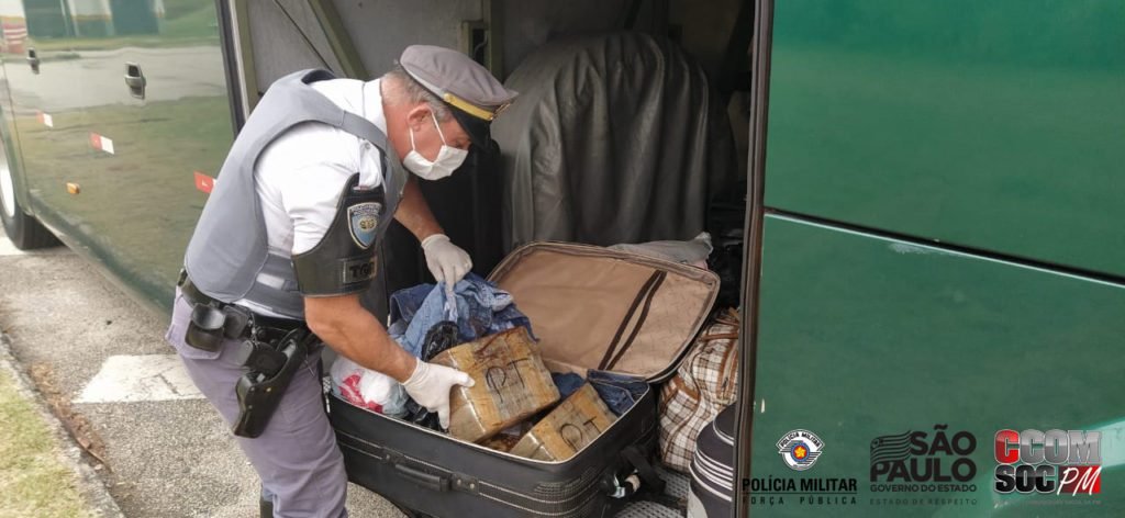 TOR apreende 20 tijolos de maconha