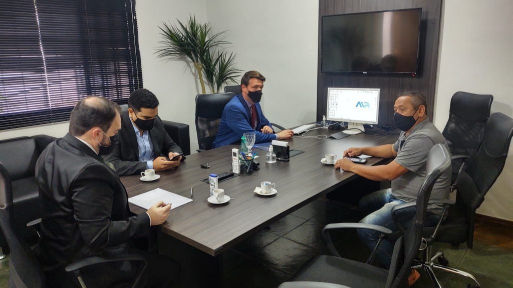 Empresários debatem contrato de concessão da AA Saltense