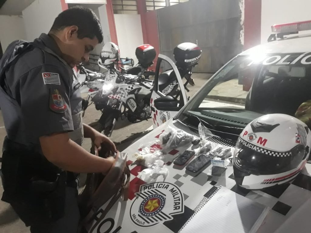 PM prende suspeito de tráfico em Itu