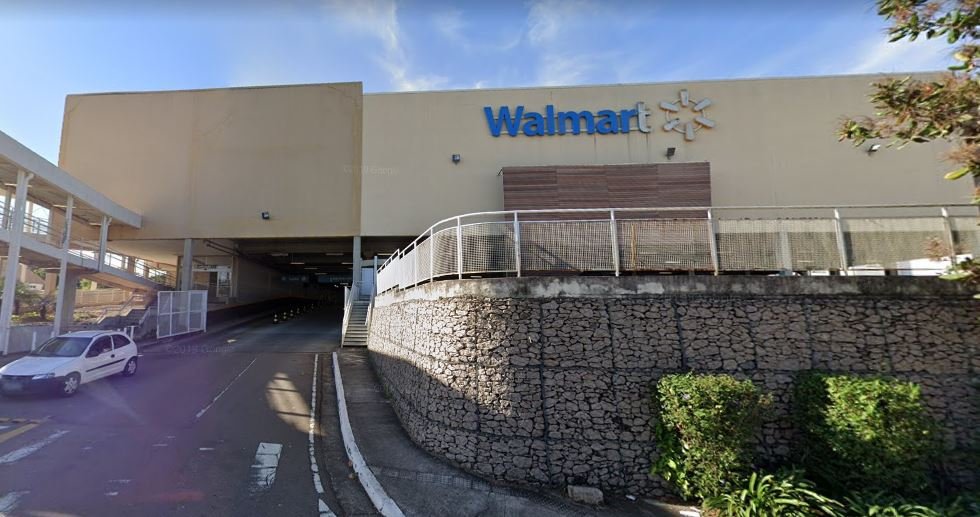 Loja do Walmart fecha as portas neste domingo