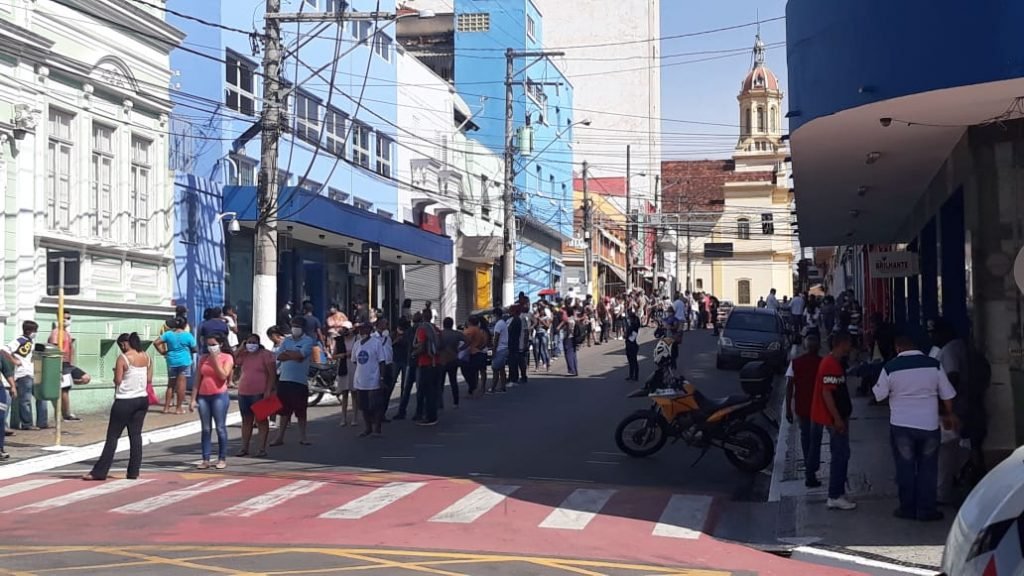 Caixa vai abrir agências neste sábado