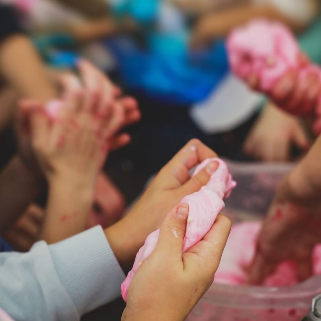 Plaza Shopping Itu terá Oficina de Slime gratuita neste fim de semana