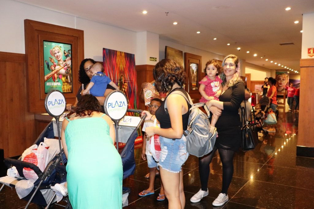 Plaza Shopping exibe Sonic no CineMaterna desta terça-feira