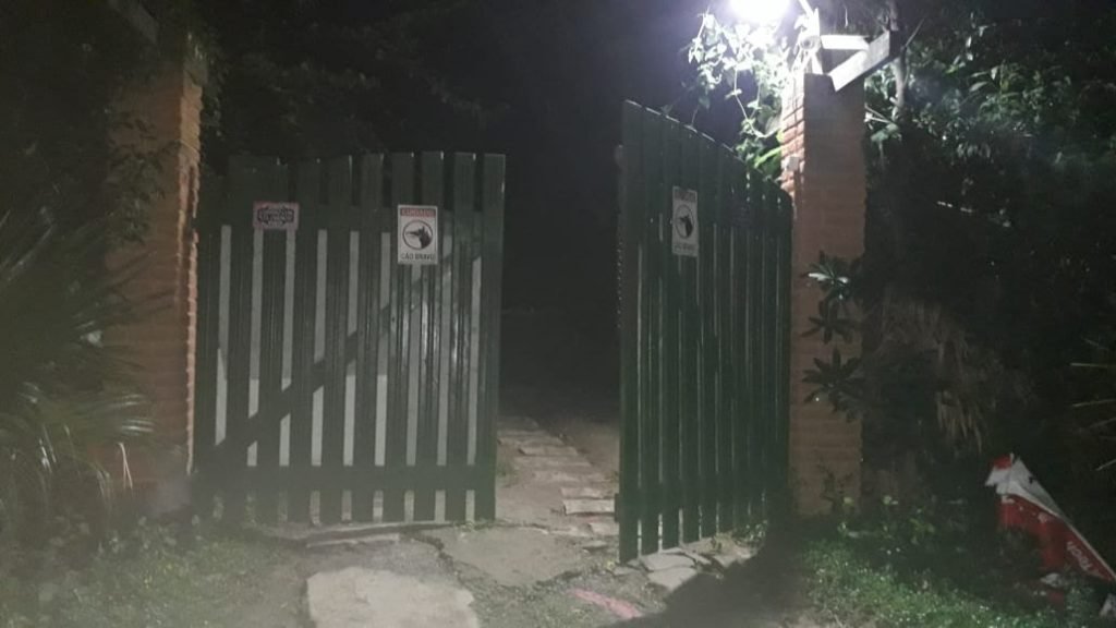 Polícia encontra chácara de peruano envolvido em rinha de cães