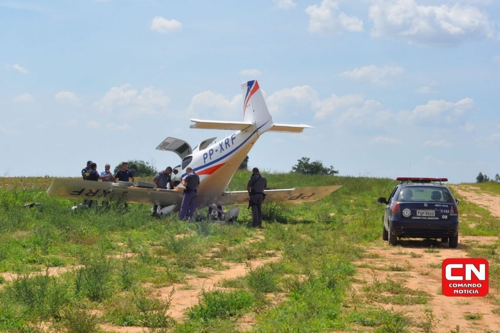 Avião com 30 quilos de drogas faz pouso forçado em Elias Fausto