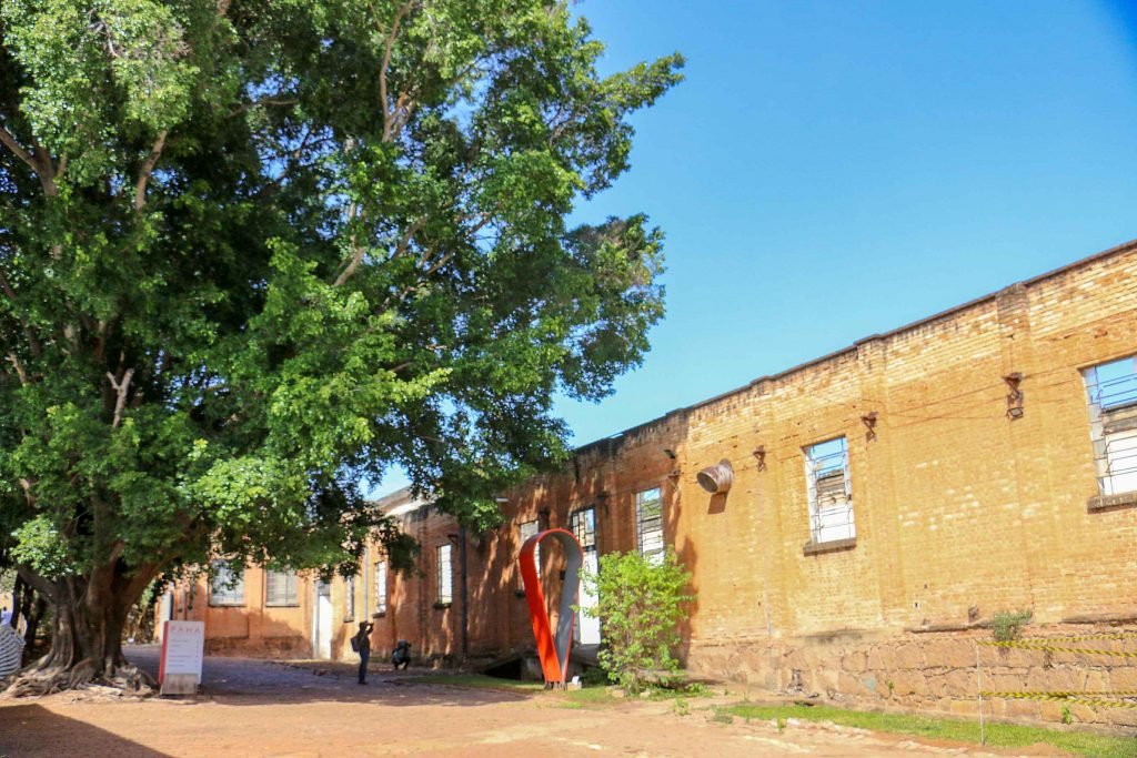 Exposição Incentivando Olhares de Mobgrafia inicia neste sábado