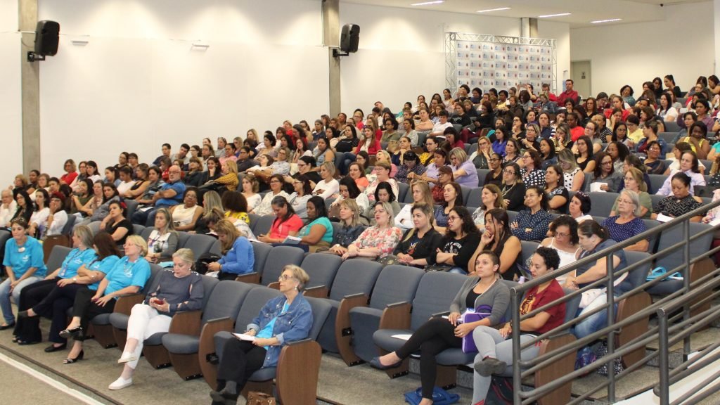 Prefeitura lança projeto de combate à obesidade infantil