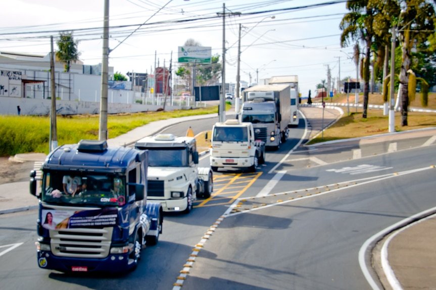 Festa dos Caminhoneiros acontece neste domingo